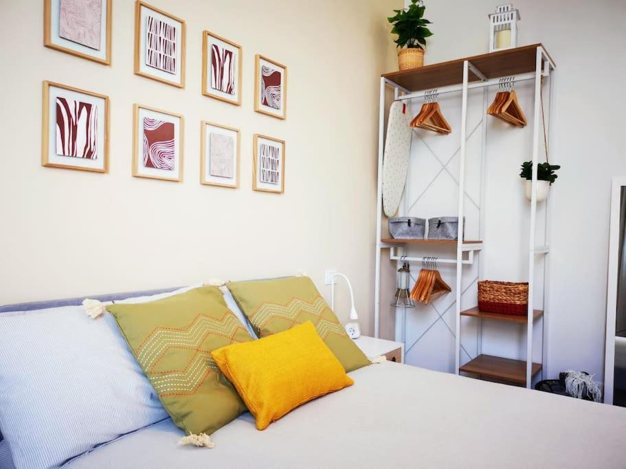 Sunny Flat 50 Meters From The Metro Leilighet Milano Eksteriør bilde